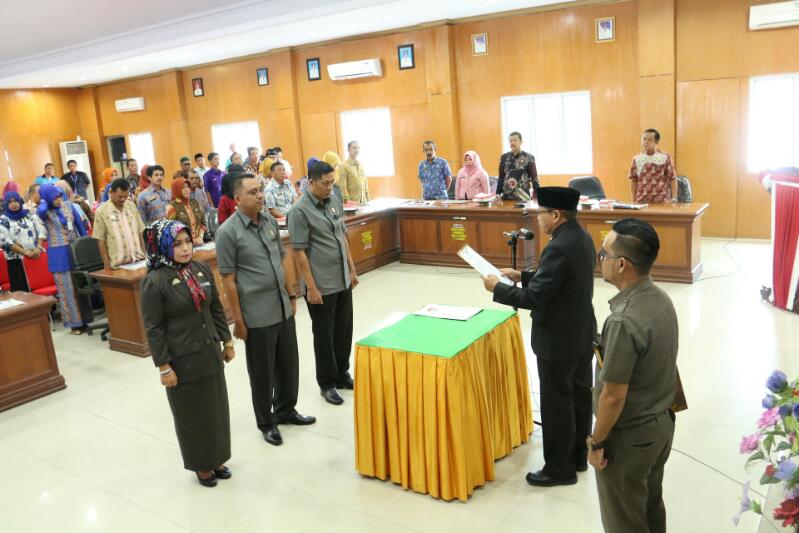 Andi Elisabeth Dilantik Menjadi Sekretaris KPU Kabupaten Bulukumba 