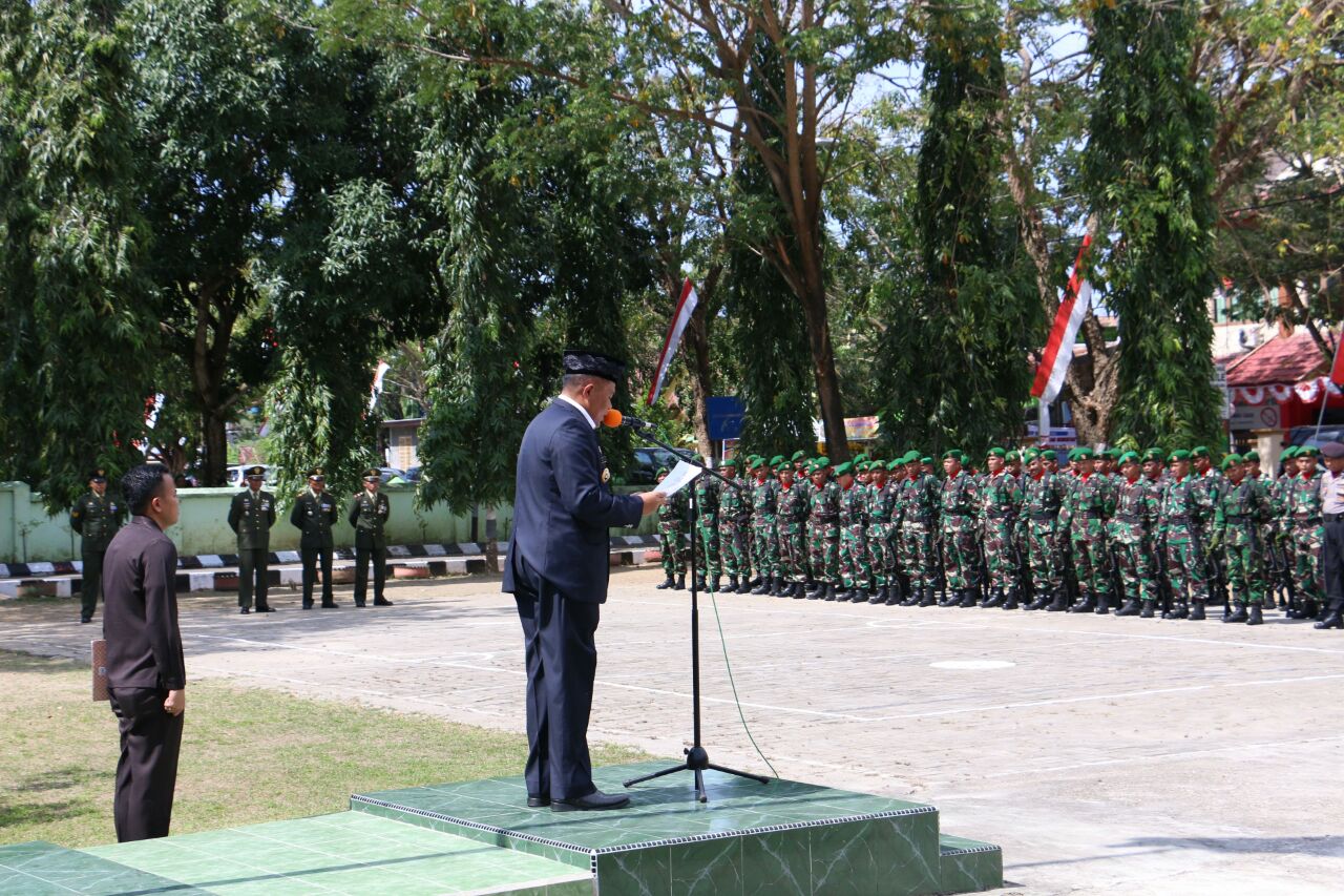 Bupati Inspektur Upacara di HUT TNI ke 72 Kodim 1411 Persembahkan Drama Kolosal RWM