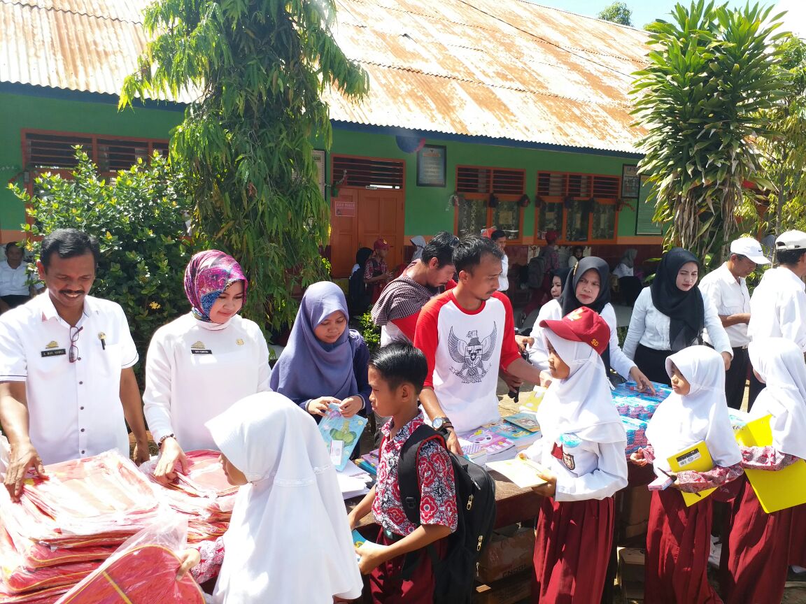 Siswa SD Bulukumba Tulis Surat Kepada Presiden