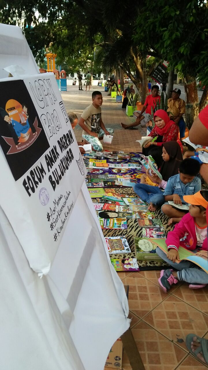 Usung Program CLBK, Forum Anak Panrita Lopi Buka Lapak Baca di Ruang Publik