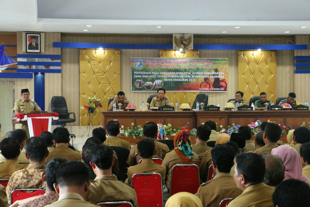 Pagu Dana Desa 2018 Diserahkan