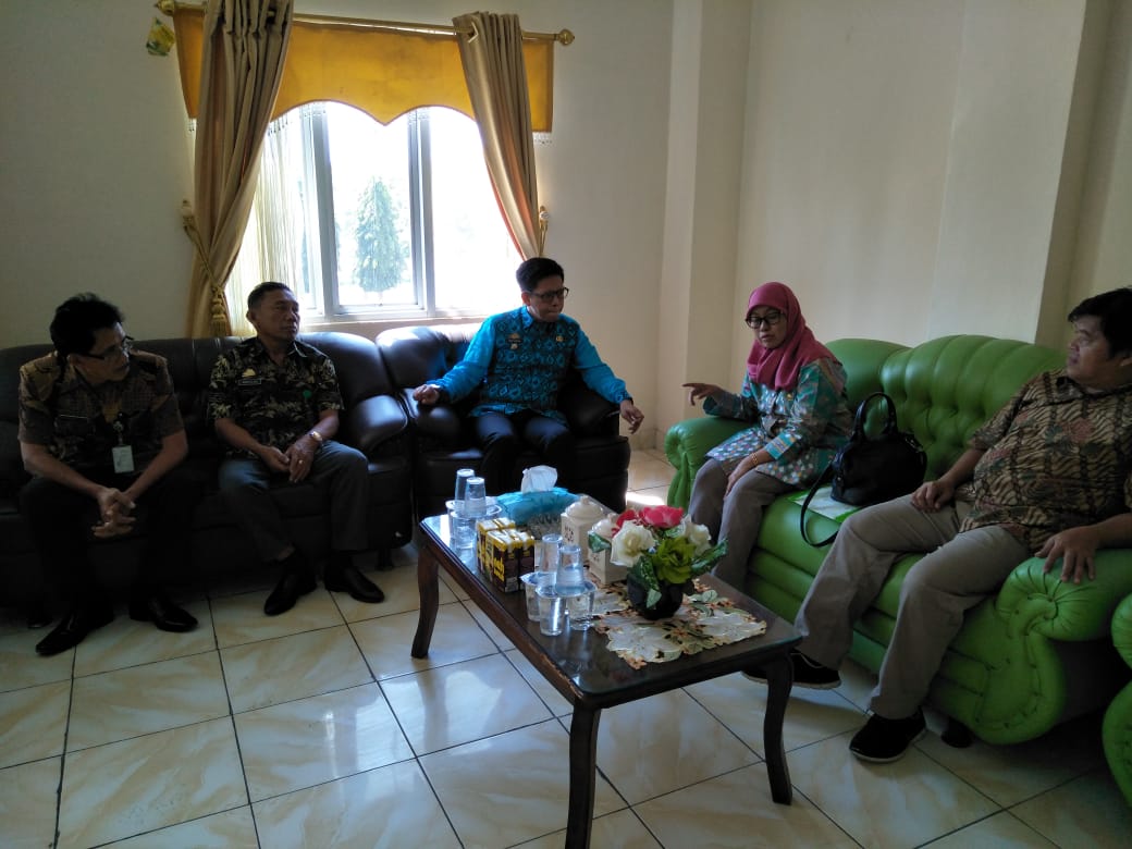 Wabup Bulukumba Terima Kunjungan Anggota Komisi II DPR RI Andi Mariattang.  Terkait HGU Lonsum