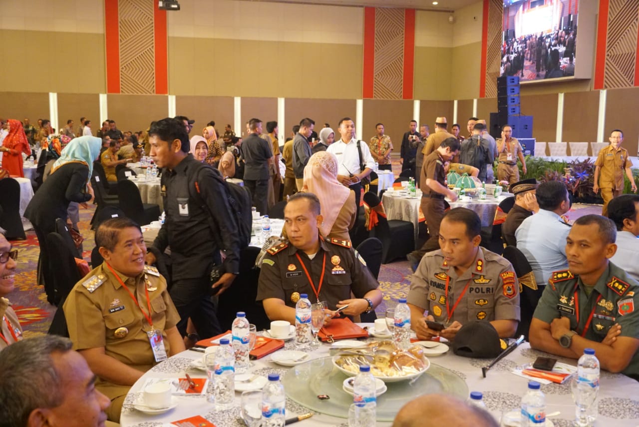 RAKOR PEMILU, BUPATI BERSAMA FORKOMINDA SIAP WUJUDKAN PEMILU DAMAI dan BERINTEGRITAS.