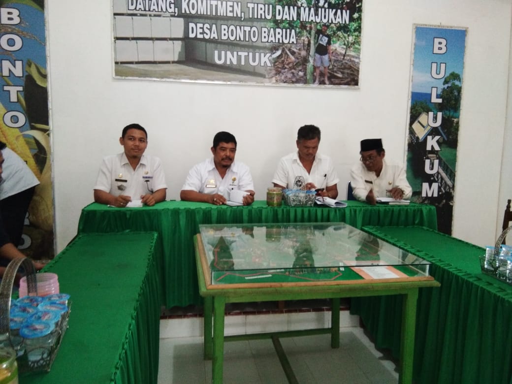 BUPATI PERINTAHKAN KADIS SOSIAL CEK LANGSUNG KONDISI PENERIMA BANTUAN PKH DAN RASTRA   