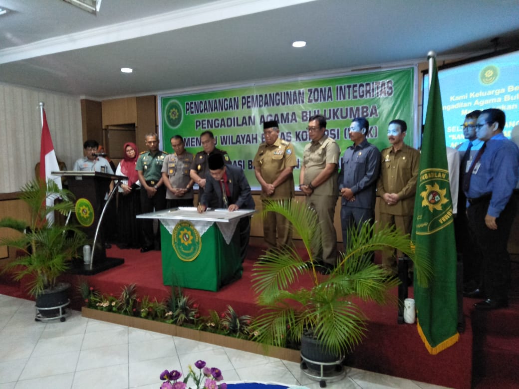 Bupati Bulukumba Kembali Menjadi Saksi Pencanangan Zona Integritas