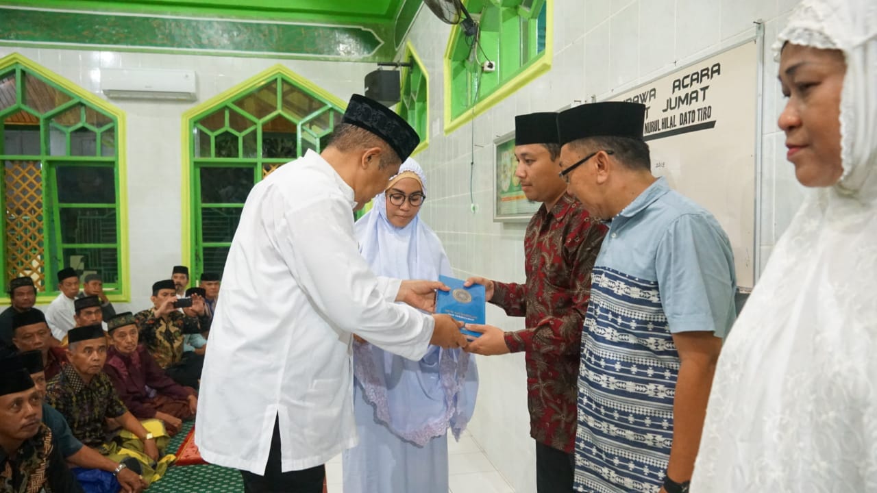 HARI KEEMPAT SAFARI RAMADHAN BUPATI SAMBANGI DUSUN TUNUMBENG DESA BONTOMARANNU DAN DUSUN HILA - HILA KEL. EKA TIRO KECAMATAN BONTO TIRO