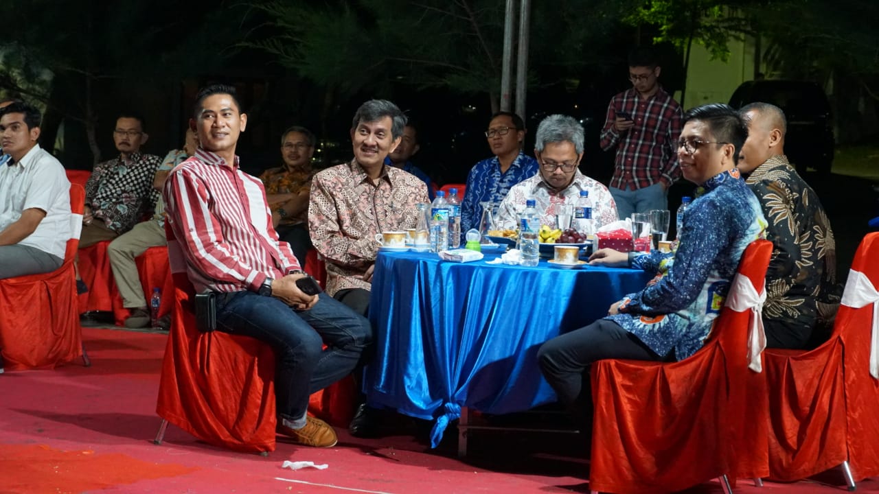 Wabup Jamu Dua Kepala Kanwil di Tanjung Bira