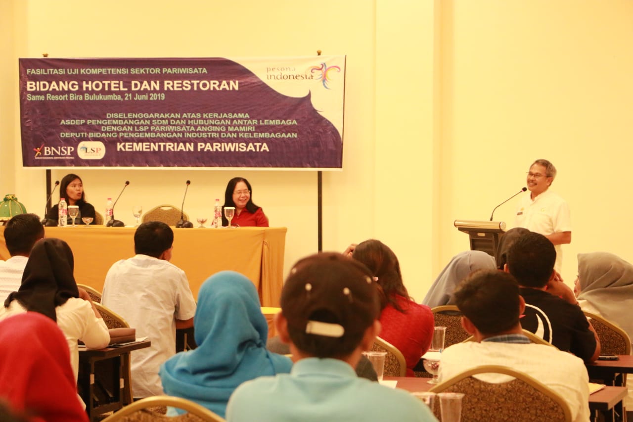 Karyawan Hotel dan Restoran di Bulukumba Ikuti Uji Kompetensi 
