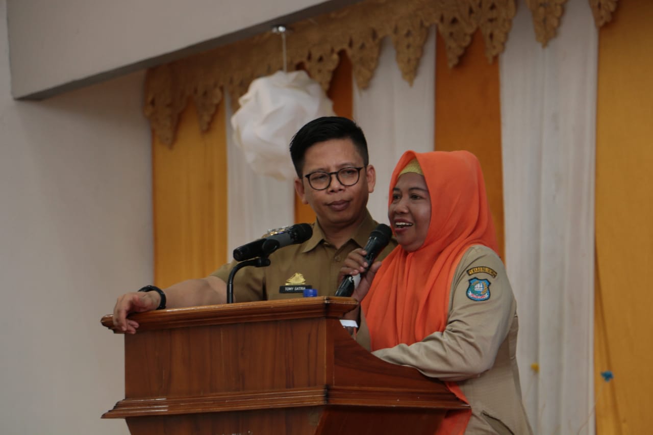 Sardiana Dampingi Wabup Bicara Terkait Program Pamsimas