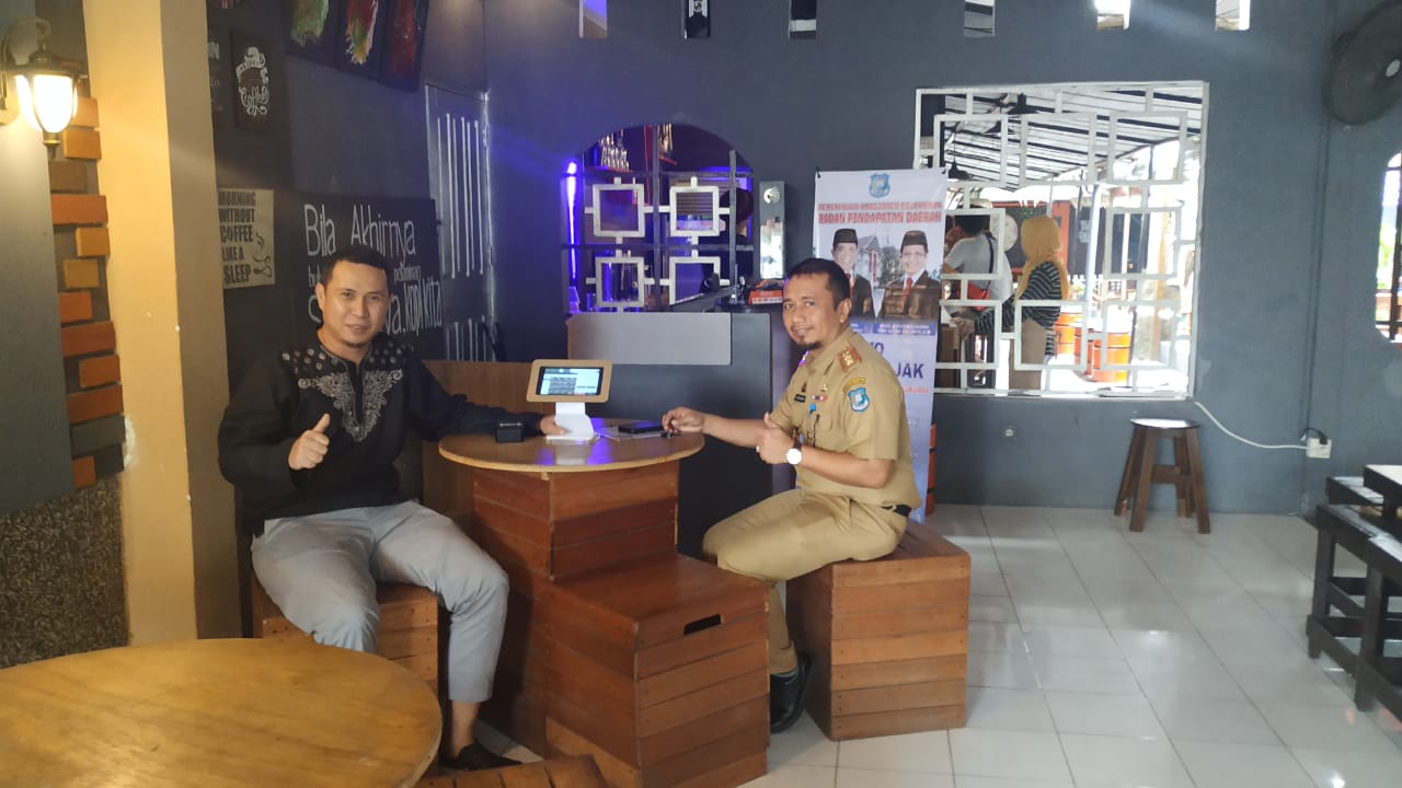 Bapenda Pasang alat Perekam Pajak Elektronik e-POS.