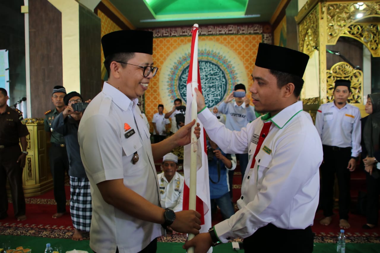 Wabup Lepas Jamaah Calon Haji Bulukumba 2019