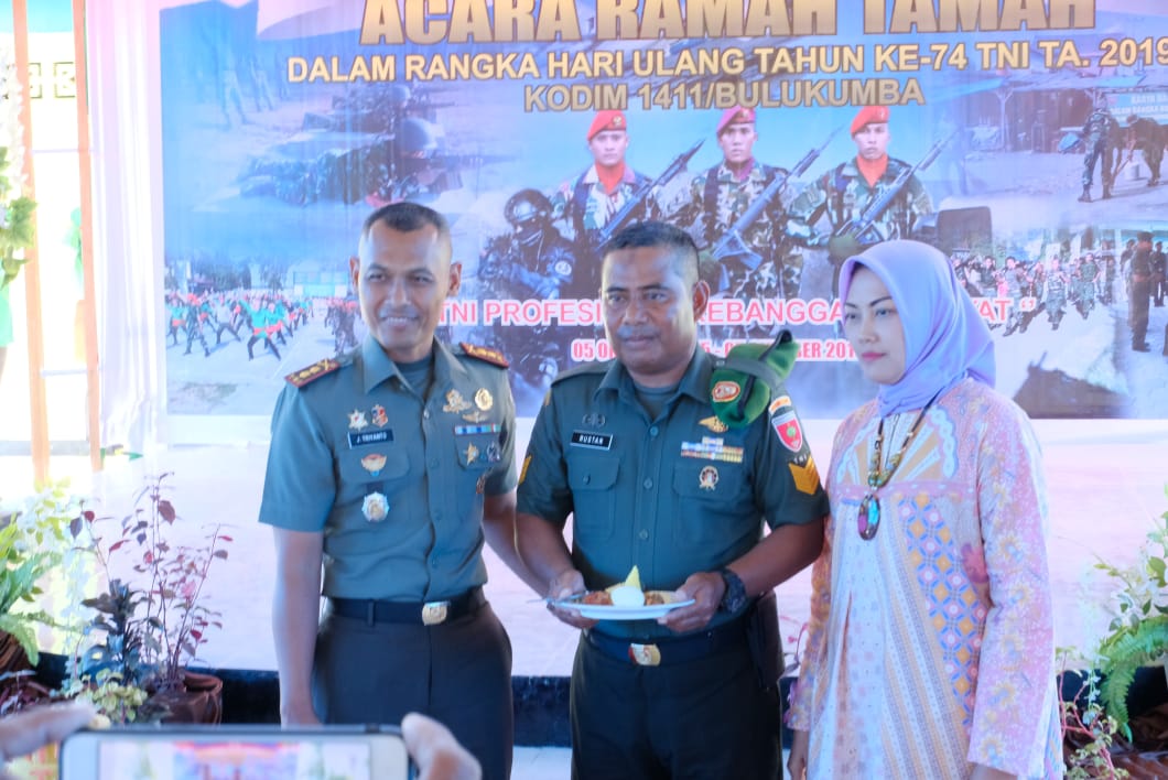 Wabup Hadiri Ramah Tamah HUT TNI ke-74