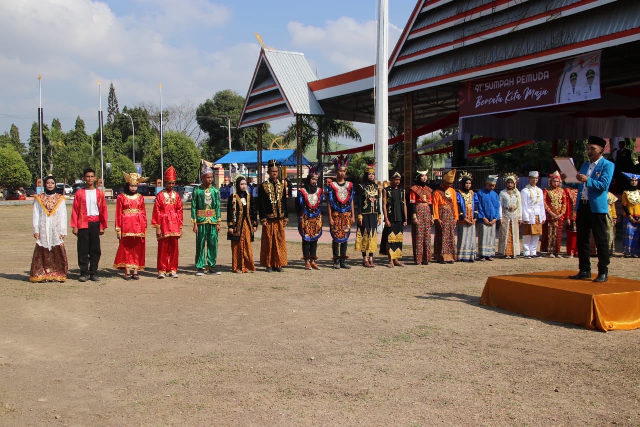 Hari Sumpah Pemuda, Pocil Atraksi di Lapangan Pemuda