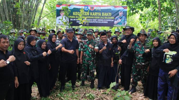 Lestarikan Kawasan Adat, 3.300 Pohon Bibit Unggul Ditanam di Kawasan Adat Ammatoa Kajang