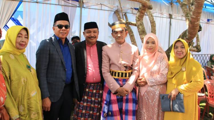 Bupati Bulukumba dan Ketua DPRD Jadi Saksi Pernikahan Syarifuddin