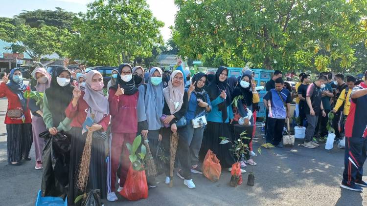 Peduli Lingkungan, CPNS 2021 Lakukan Aksi Tanam Pohon 