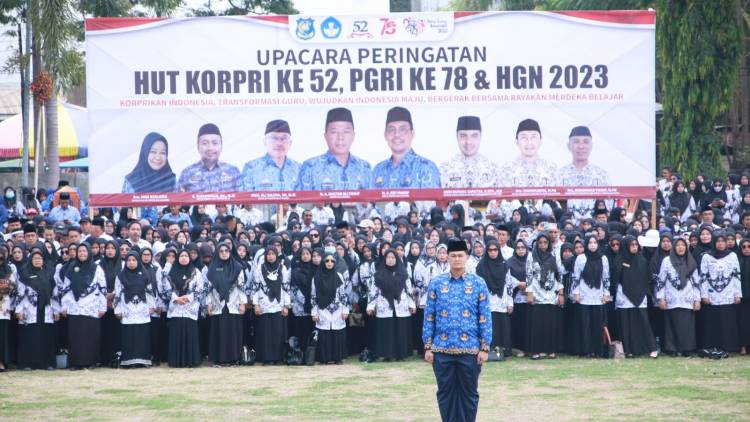 HUT Korpri ke 52, Sekda Bulukumba Pimpin Pembacaan Ikrar Netralitas ASN