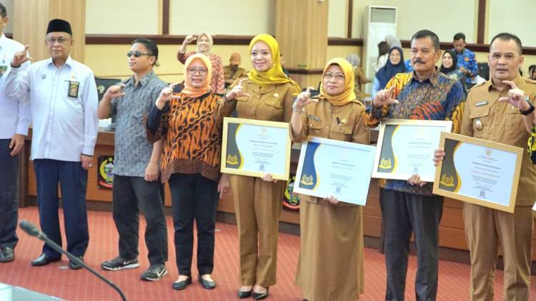 Pemkab Bulukumba Raih Anugerah Keterbukaan Informasi Publik