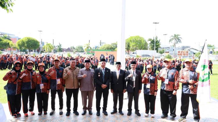 Bupati Andi Utta Lepas Kontingen Porsenijar, PGRI Bulukumba Targetkan Tiga Besar