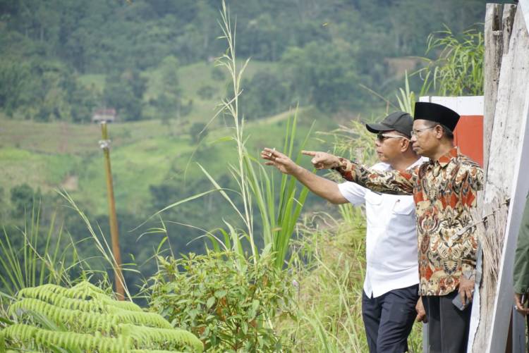 Bendungan akan Dibangun di Puncak Donggia Kahayya