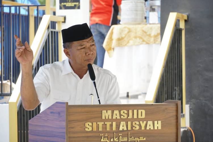 Bupati Andi Utta Resmikan Masjid Bentuk Ka'bah