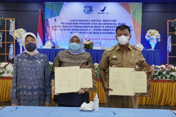 Tandatangani MoU Pengawasan Obat dan Makanan, Bupati Andi Utta Minta BBPOM Proaktif