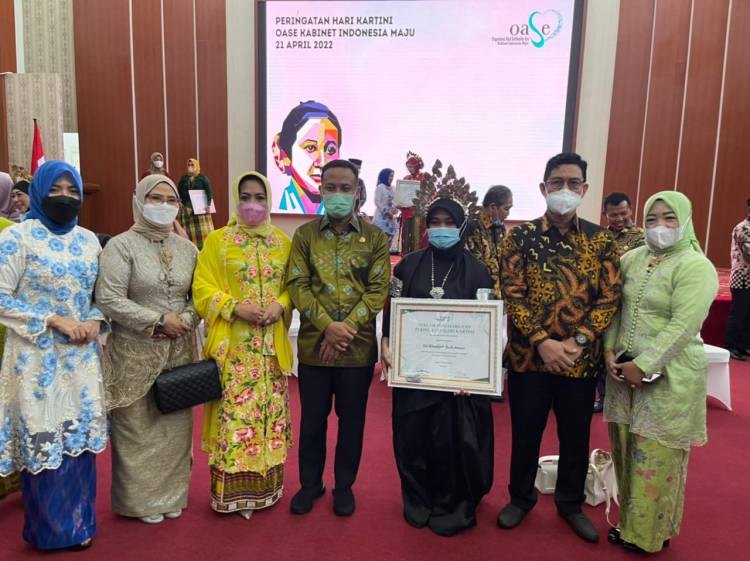 Wabup Edy Manaf Hadiri Peringatan Hari Kartini Tingkat Provinsi Sulsel