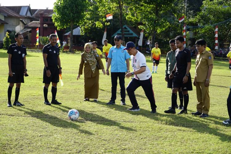 Diawali di Gantarang, Sepakbola Bupati Cup 2022 Digelar