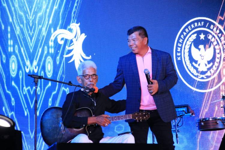Tutup Festival Pinisi, Andi Utta Harap Tahun Depan Lebih Meriah