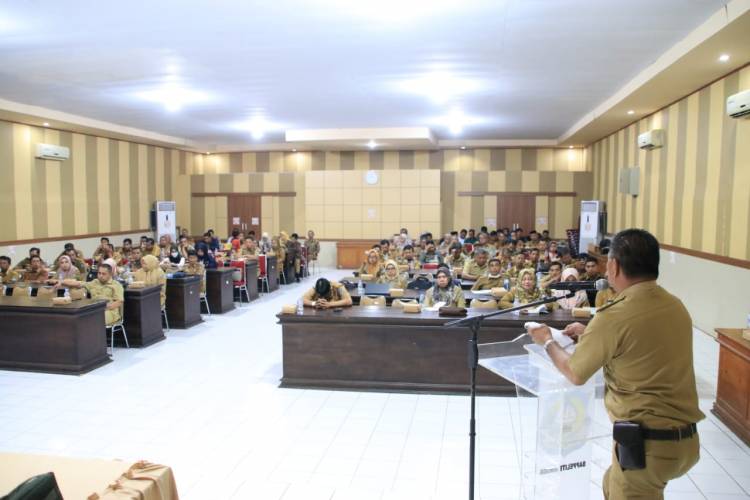 Bupati Andi Utta Pimpin Rakor Evaluasi Pelaksanaan Vaksin PMK 