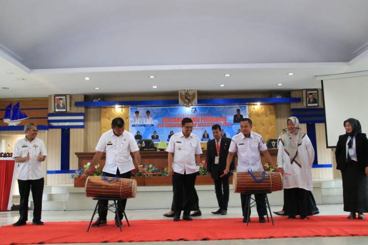 Andi Utta ke ASN Bulukumba: Jadi Pejabat, Jangan Mimpi untuk Kaya