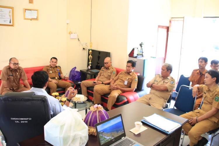 Kembangkan Smart City, Kominfo Takalar Studi Banding di Bulukumba