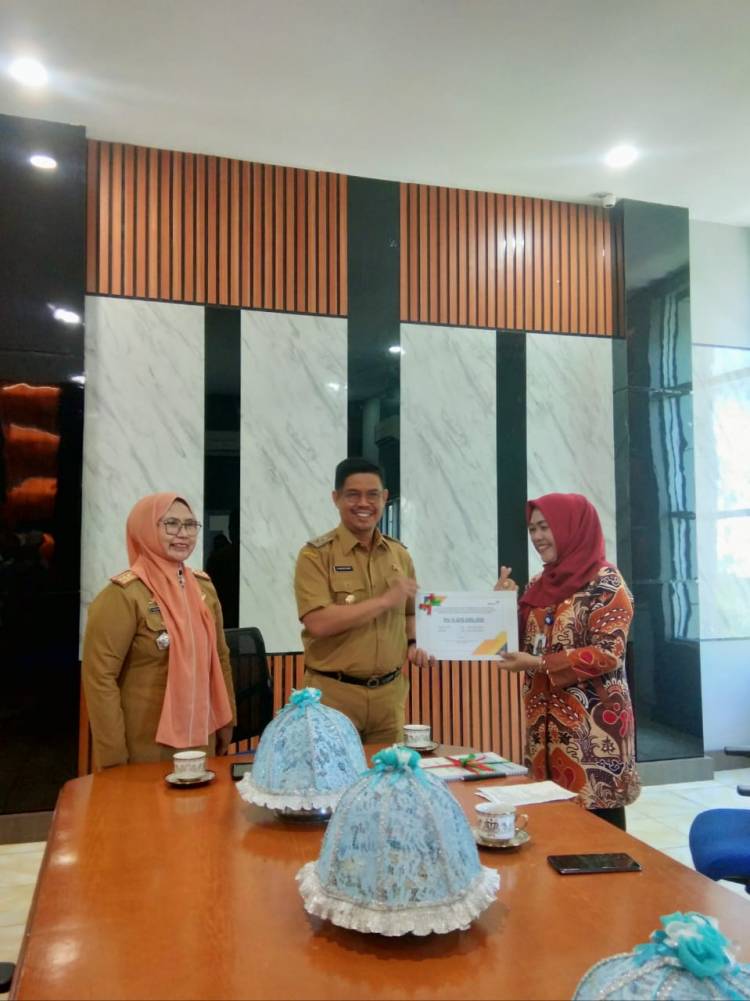 BKKBN Provinsi Serahkan Rincian DAK Rp 5,4 Milyar kepada Pemkab Bulukumba 