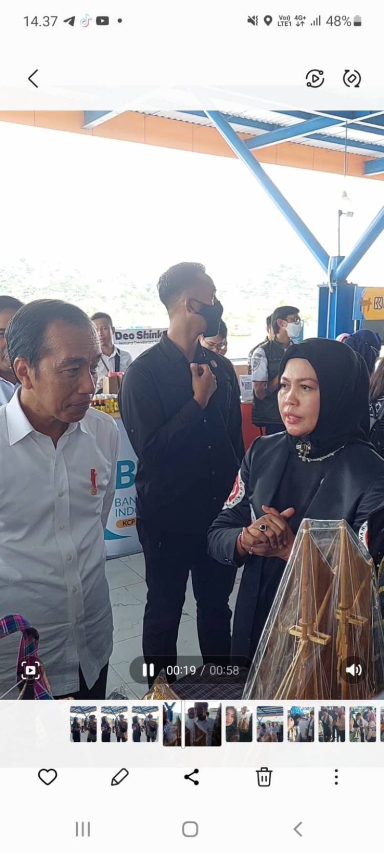 Jokowi Kunjungan Stan Pameran Bulukumba, Ketua Dekranasda Kenalkan Pinisi dan Wisata Tanjung Bira