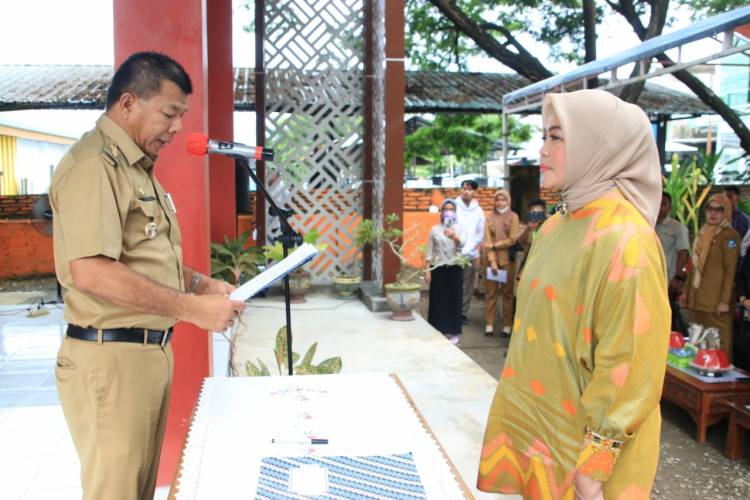 Herfida Attas Dikukuhkan Jadi Bunda Literasi Bulukumba