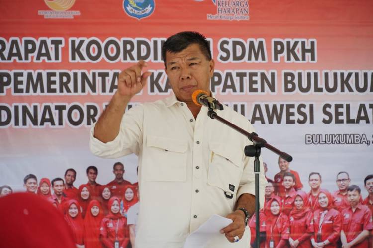Bupati Andi Utta Tegaskan Penerima Bantuan Harus Miskin: Jangan karena Kedekatan Kades
