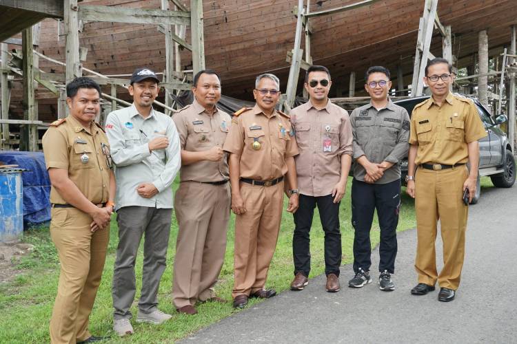 Bulukumba Siap Tuan Rumah Even Nasional  Pembagian Bendera Merah Putih