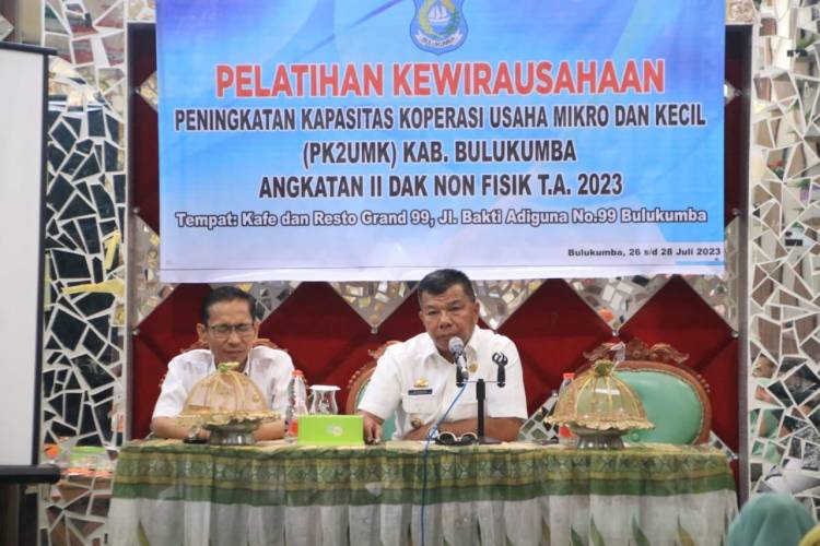 Buka Pelatihan Wirausaha, Bupati Bulukumba Semangati Para Pelaku UMKM