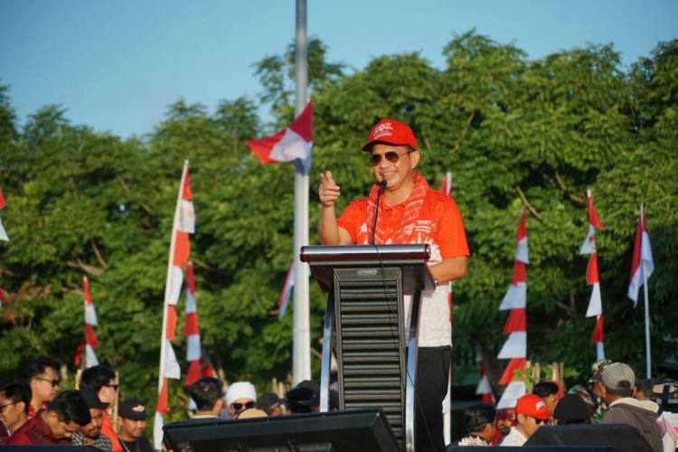 Puncak Pembagian Bendera Berlangsung Sukses, Mendagri Tito Karnavian Ucapkan Terima Kasih kepada Kapolres Bulukumba dan Jajarannya