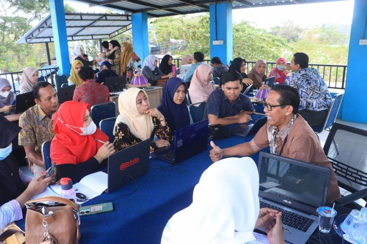 Persiapkan Sistem Satu Data Bulukumba, Diskominfo dan Persandian Gelar Coaching Clinik 