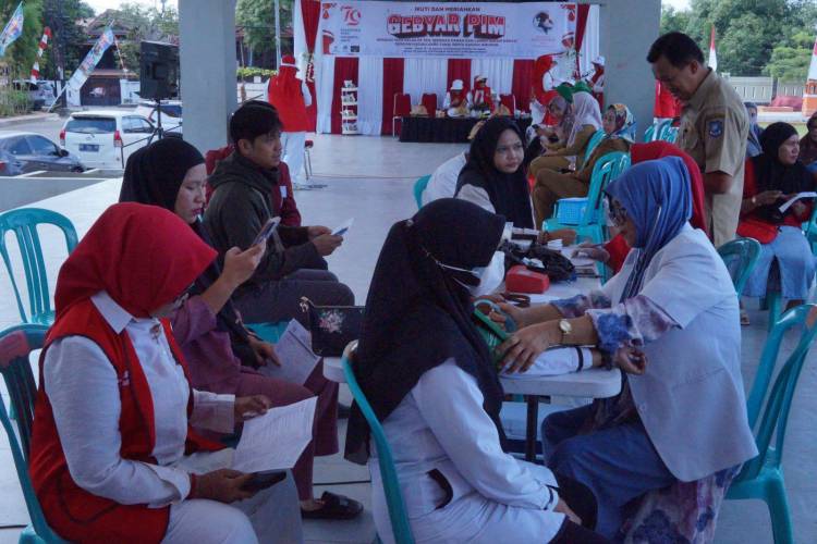 Momen PIM Bulukumba Berbagi 1000 Gelas Teh hingga Sedekah Darah