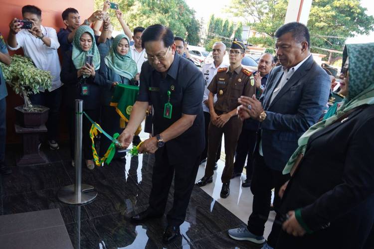 Bupati Andi Utta Hadiri Peresmian PTSP Modern Berbasis IT Pengadilan Negeri Bulukumba