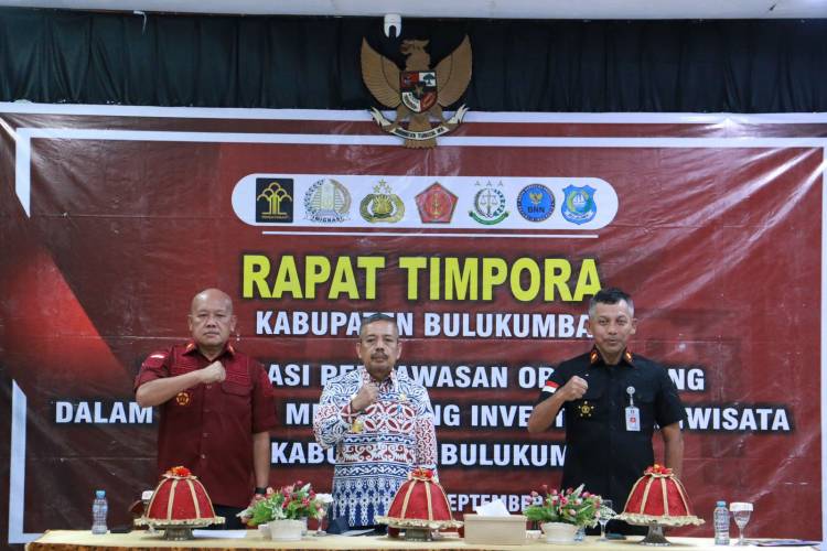 Pjs Bupati Bulukumba Muhammad Rasyid Buka Rapat Timpora di Tanjung Bira