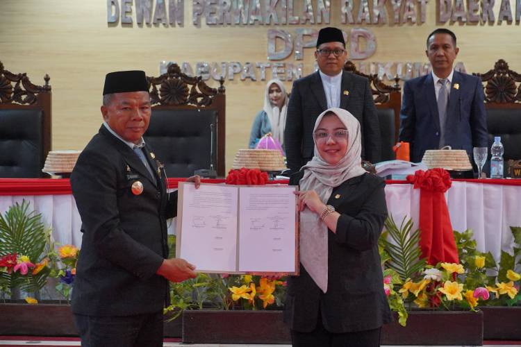 Bupati Andi Utta Serahkan Rancangan KUA-PPAS Perubahan APBD Bulukumba 2025 ke DPRD