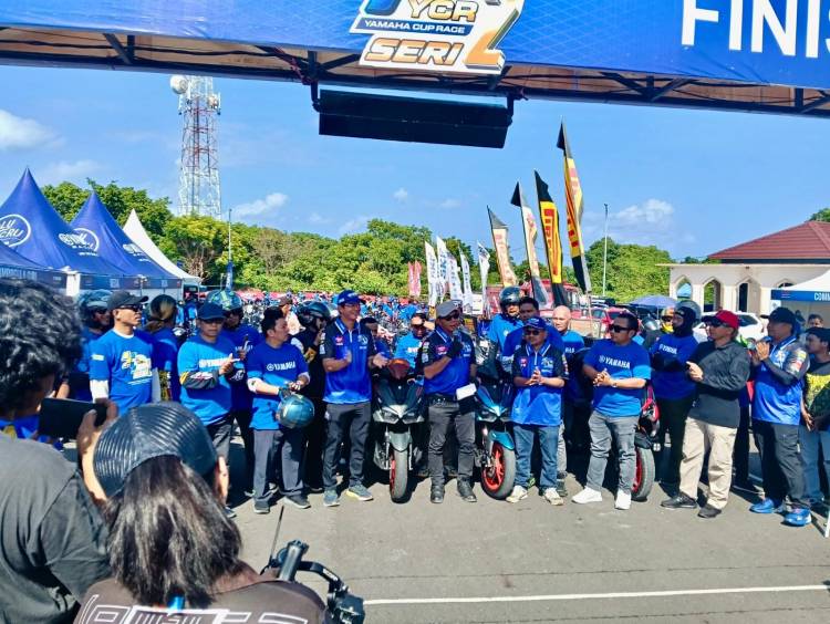 Yamaha Cup Prix Seri 2 di Sirkuit Titik Nol Bira, Bupati Andi Utta Ikut Ngegas