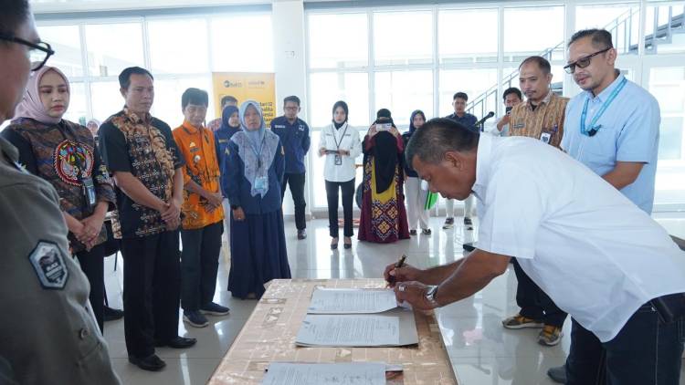 Gandeng Unicef, Bupati Andi Utta Luncurkan Paket Kebijakan Sanitasi Pinisi Berlayar