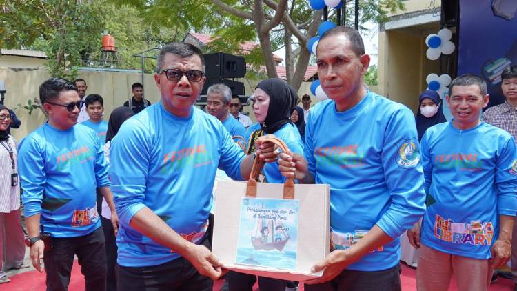 Buka Festival Literasi, Bupati Andi Utta Bicara Tantangan Perpustakaan di Era Digital