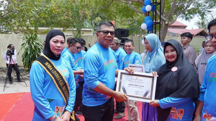 Buka Festival Literasi, Bupati Andi Utta Bicara Tantangan Perpustakaan di Era Digital