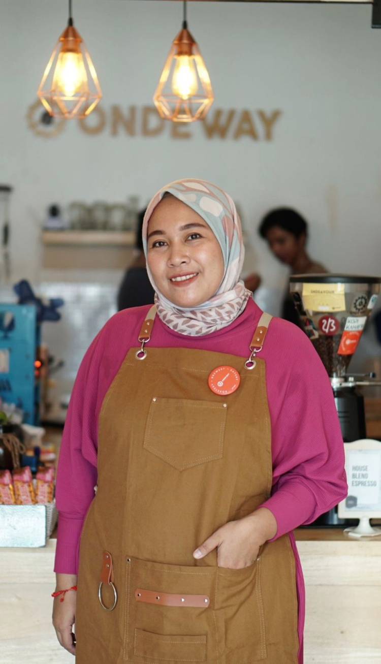 Membanggakan, Perempuan Penjual Kopi dari Bulukumba Lolos YSEALI PFP ke Amerika Serikat