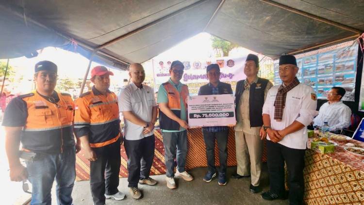 Wabup dan BAZNAS Bulukumba Serahkan Langsung Bantuan di Lokasi Bencana Sumatera